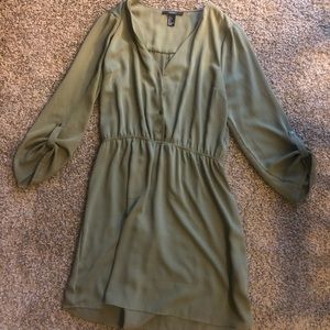 BNWOT Olive Green 3/4 Sleeve Tunic